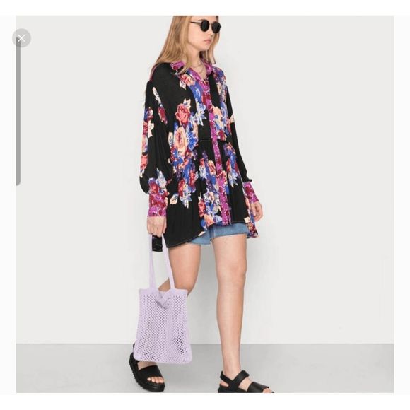 FREE PEOPLEBrunch A Bunch Floral Tunic Size XS A37
